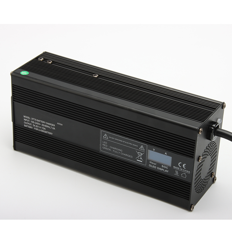 600W Battery Charger
