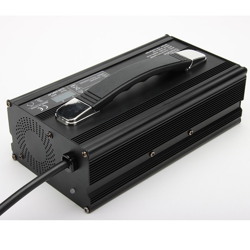 800W Battery Charger