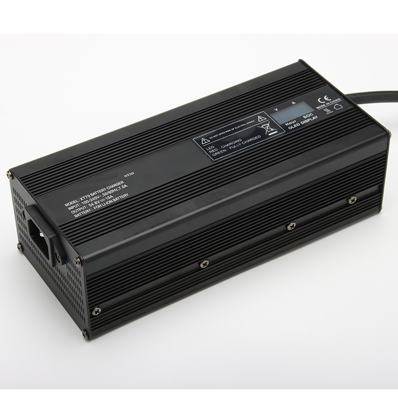 600W Battery Charger